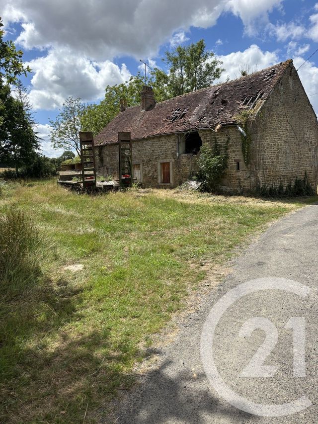 Maison à vendre - 2 pièces - 90 m2 - Vieux Pont - 61 - BASSE-NORMANDIE
