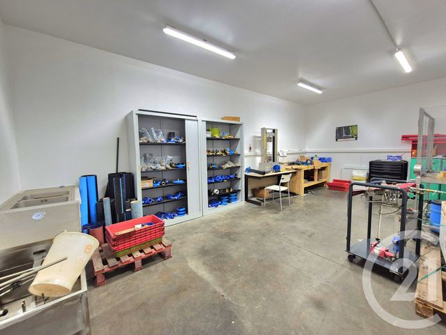 Local commercial à vendre - 1067.0 m2 - 61 - Orne