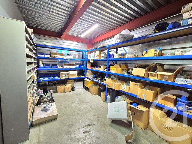 Local commercial à vendre - 1067.0 m2 - 61 - Orne