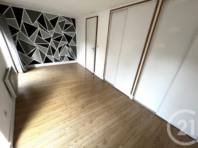 Appartement Duplex à louer - 3 pièces - 63 m2 - Trun - 61 - BASSE-NORMANDIE