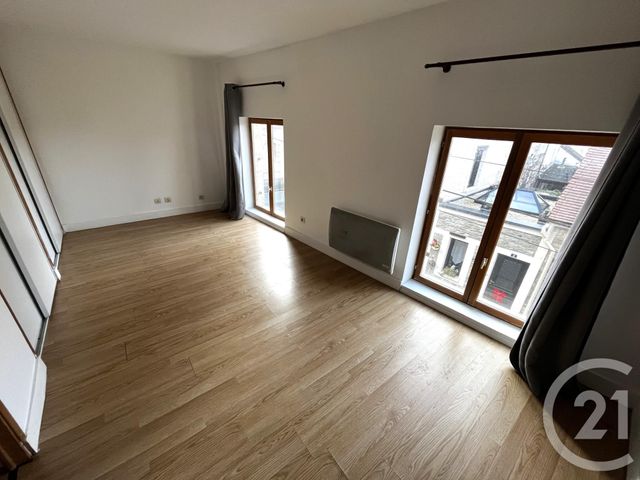 Appartement Duplex à louer - 3 pièces - 63 m2 - Trun - 61 - BASSE-NORMANDIE