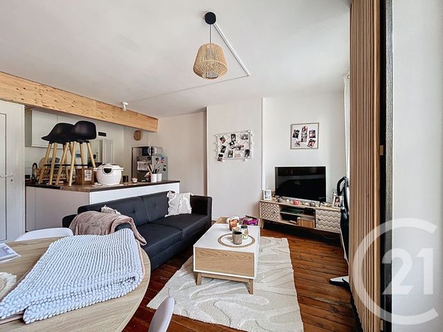 Appartement F2 &agrave; louer - 2 pi&egrave;ces - 45 m2 - Trun - 61 - BASSE-NORMANDIE