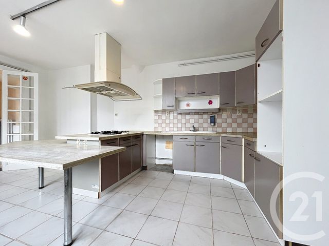 Maison &agrave; louer - 3 pi&egrave;ces - 99,13 m2 - Trun - 61 - BASSE-NORMANDIE