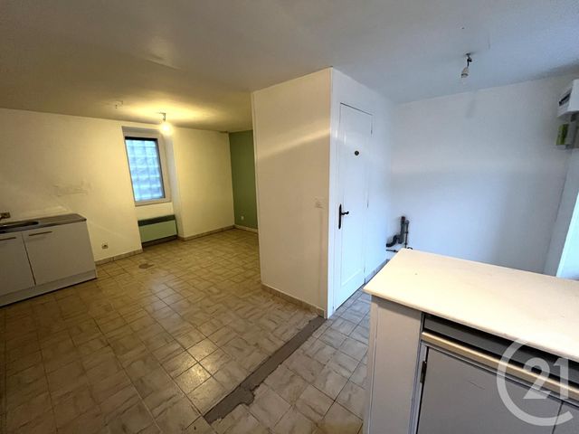 Maison &agrave; louer - 2 pi&egrave;ces - 57 m2 - Trun - 61 - BASSE-NORMANDIE