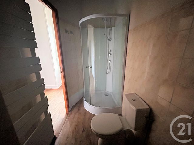 Appartement &agrave; louer - 3 pi&egrave;ces - 71 m2 - Argentan - 61 - BASSE-NORMANDIE