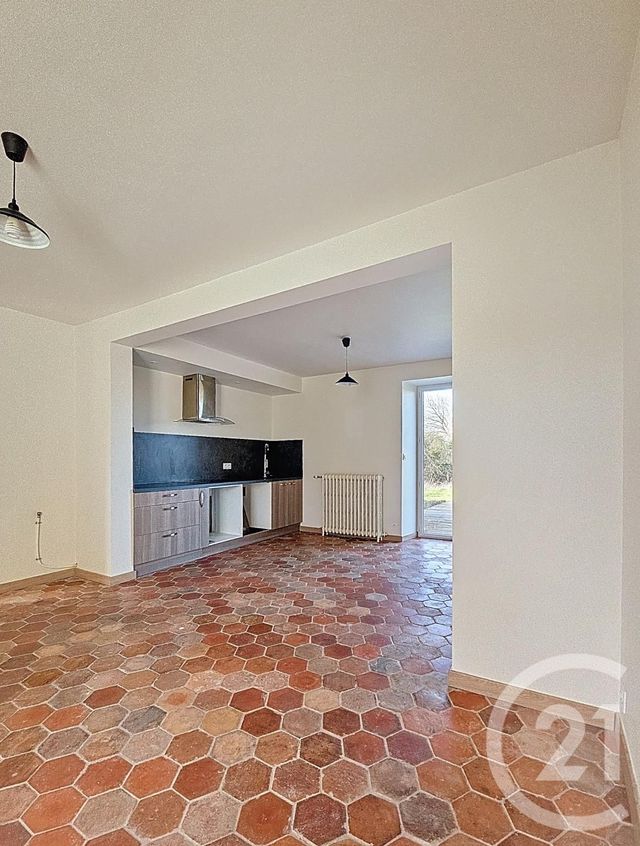 Maison &agrave; louer - 5 pi&egrave;ces - 121,42 m2 - Ri - 61 - BASSE-NORMANDIE