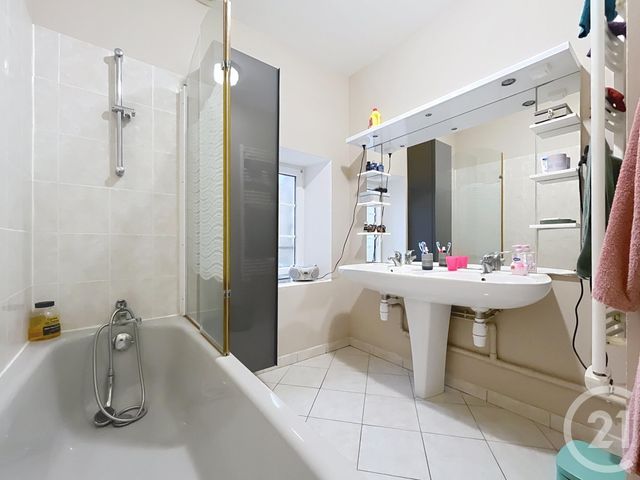 Maison &agrave; louer - 5 pi&egrave;ces - 115 m2 - Gouffern En Auge - 61 - BASSE-NORMANDIE