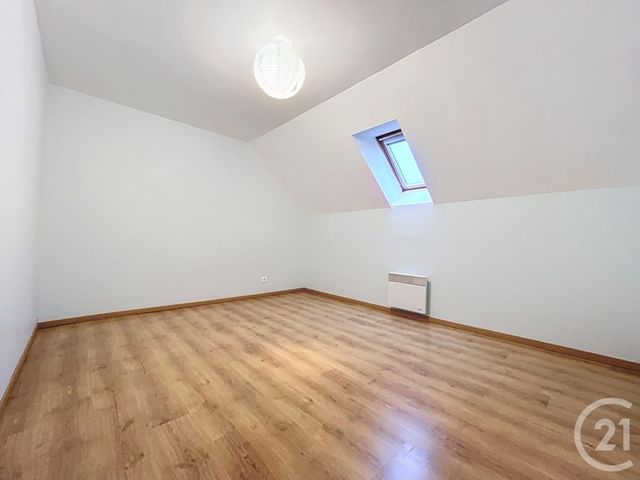 Maison &agrave; louer - 5 pi&egrave;ces - 115 m2 - Gouffern En Auge - 61 - BASSE-NORMANDIE