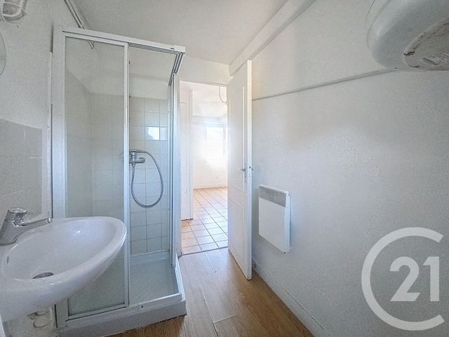 Appartement F1 &agrave; louer - 2 pi&egrave;ces - 33 m2 - Trun - 61 - BASSE-NORMANDIE