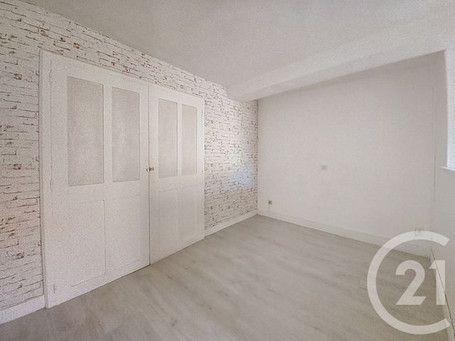 Appartement F1 &agrave; louer - 2 pi&egrave;ces - 33 m2 - Trun - 61 - BASSE-NORMANDIE