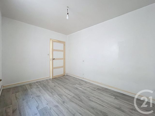 Appartement F2 &agrave; louer - 2 pi&egrave;ces - 49,18 m2 - Argentan - 61 - BASSE-NORMANDIE