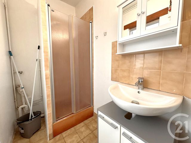 Appartement F1 &agrave; louer - 1 pi&egrave;ce - 27 m2 - Argentan - 61 - BASSE-NORMANDIE