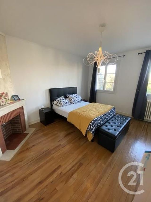 Maison &agrave; louer - 6 pi&egrave;ces - 115,10 m2 - Argentan - 61 - BASSE-NORMANDIE