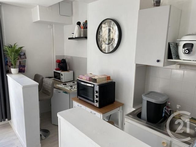 Appartement F2 &agrave; louer - 2 pi&egrave;ces - 42,18 m2 - Argentan - 61 - BASSE-NORMANDIE