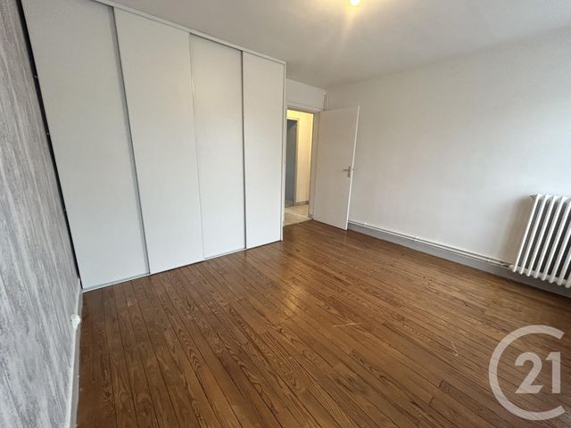 Appartement &agrave; louer - 2 pi&egrave;ces - 52,80 m2 - Argentan - 61 - BASSE-NORMANDIE