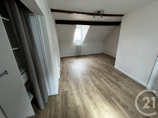 Maison &agrave; louer - 3 pi&egrave;ces - 71 m2 - Argentan - 61 - BASSE-NORMANDIE