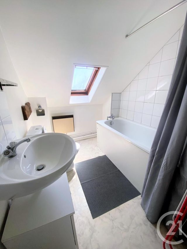 Appartement Studio &agrave; louer - 1 pi&egrave;ce - 36 m2 - Argentan - 61 - BASSE-NORMANDIE