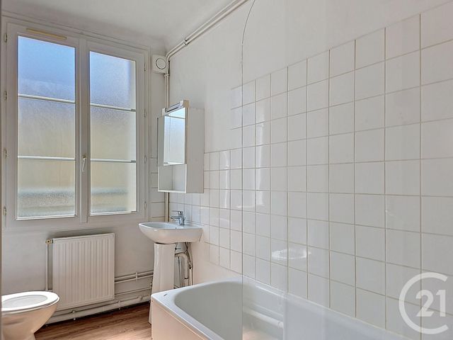 Appartement F2 &agrave; louer - 2 pi&egrave;ces - 47,75 m2 - Argentan - 61 - BASSE-NORMANDIE