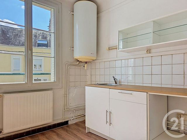 Appartement F2 &agrave; louer - 2 pi&egrave;ces - 47,75 m2 - Argentan - 61 - BASSE-NORMANDIE
