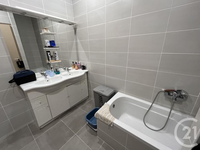 Appartement F4 &agrave; louer - 4 pi&egrave;ces - 74 m2 - Argentan - 61 - BASSE-NORMANDIE
