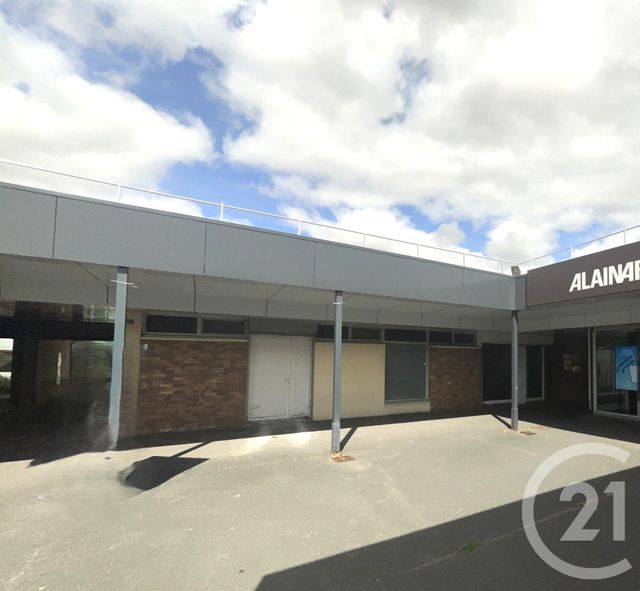 Local commercial à louer - 127.0 m2 - 61 - Orne