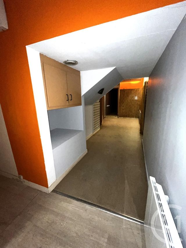 Local commercial à louer - 73.0 m2 - 61 - Orne