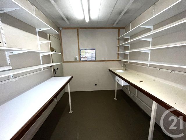 Local commercial à louer - 73.0 m2 - 61 - Orne