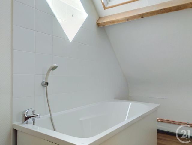 Appartement F2 &agrave; louer - 2 pi&egrave;ces - 66 m2 - Argentan - 61 - BASSE-NORMANDIE