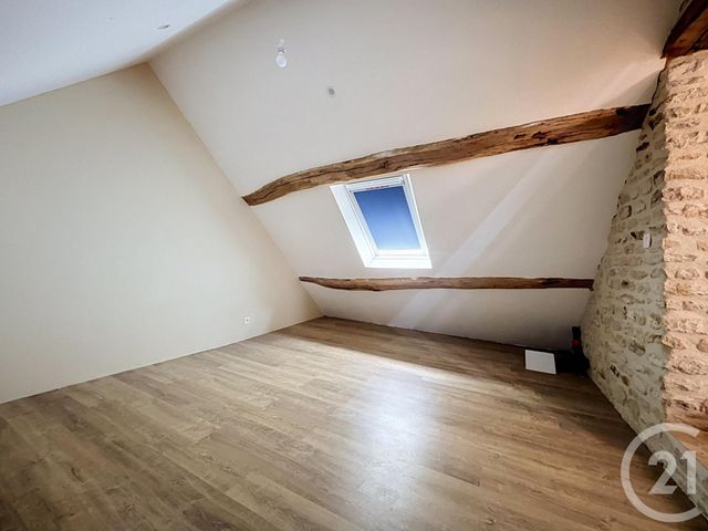 Maison &agrave; louer - 7 pi&egrave;ces - 203,68 m2 - Argentan - 61 - BASSE-NORMANDIE