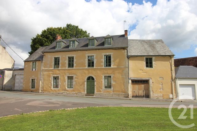 Maison &agrave; louer - 7 pi&egrave;ces - 203,68 m2 - Argentan - 61 - BASSE-NORMANDIE