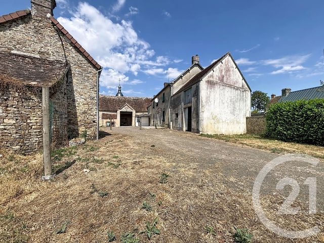 Maison &agrave; vendre - 9 pi&egrave;ces - 188,95 m2 - Le Cercueil - 61 - BASSE-NORMANDIE