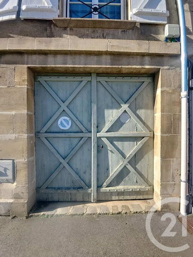 Parking &agrave; louer - 30 m2 - Argentan - 61 - BASSE-NORMANDIE