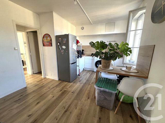 Appartement F3 &agrave; louer - 3 pi&egrave;ces - 47 m2 - Trun - 61 - BASSE-NORMANDIE