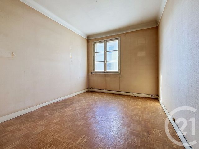 Appartement &agrave; vendre - 8 pi&egrave;ces - 179,33 m2 - Argentan - 61 - BASSE-NORMANDIE