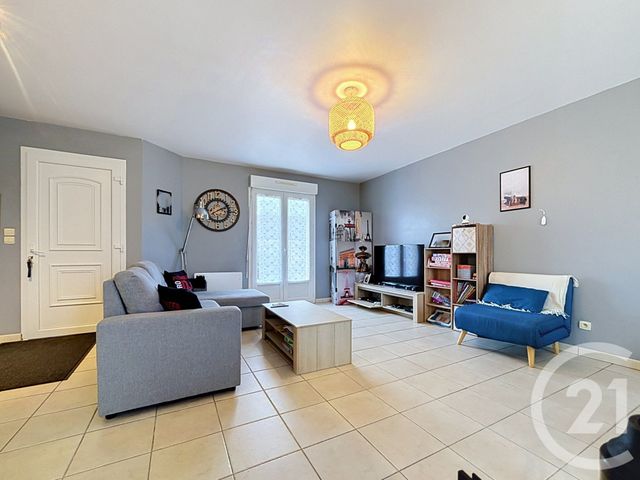 Maison &agrave; louer - 4 pi&egrave;ces - 97,48 m2 - Moulins Sur Orne - 61 - BASSE-NORMANDIE
