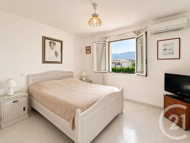 Appartement T4 &agrave; vendre - 4 pi&egrave;ces - 97,28 m2 - Calvi - 202 - CORSE