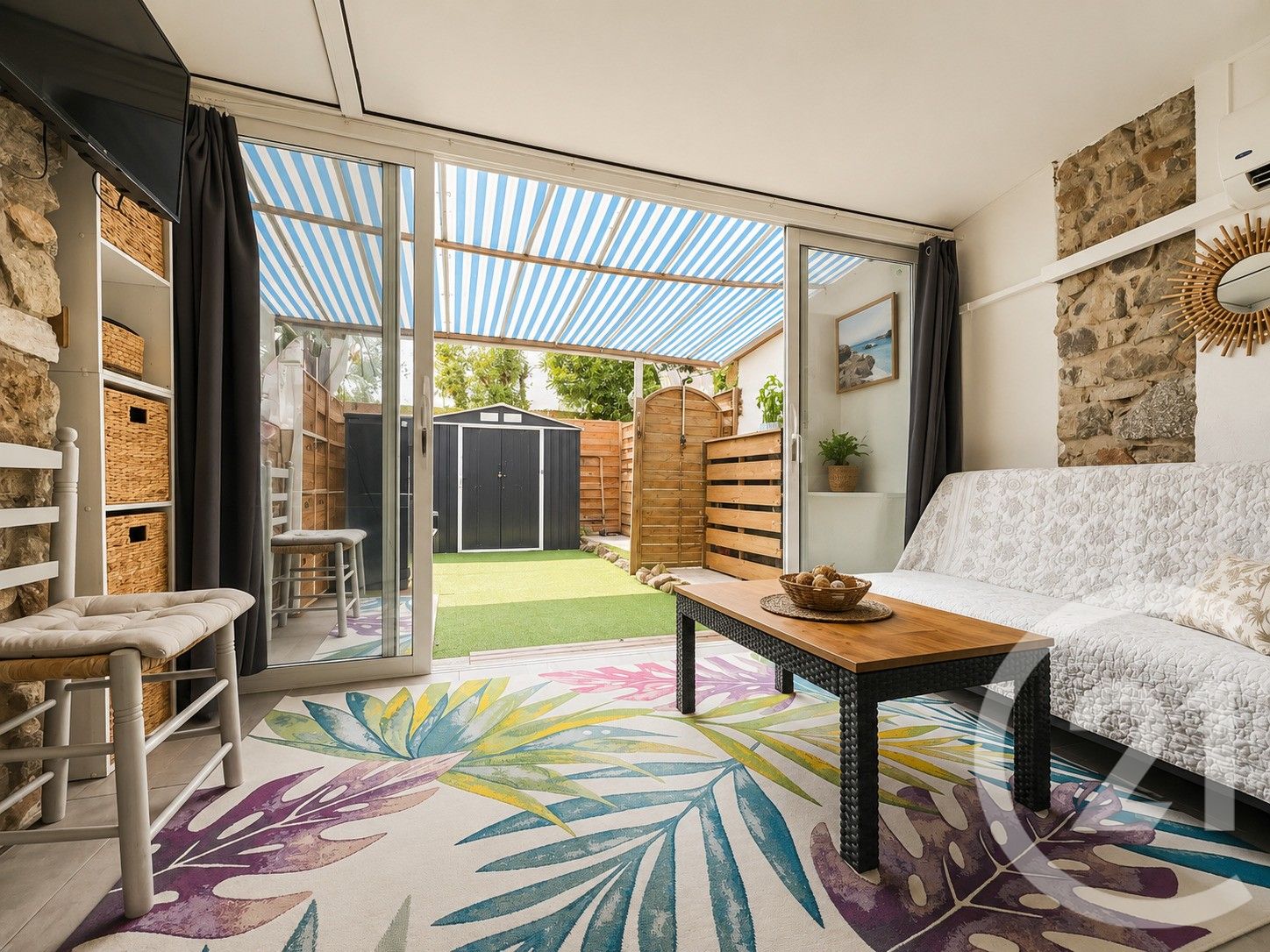 Appartement T2 à vendre - 2 pièces - 21,22 m2 - Calvi - 202 - CORSE — 5