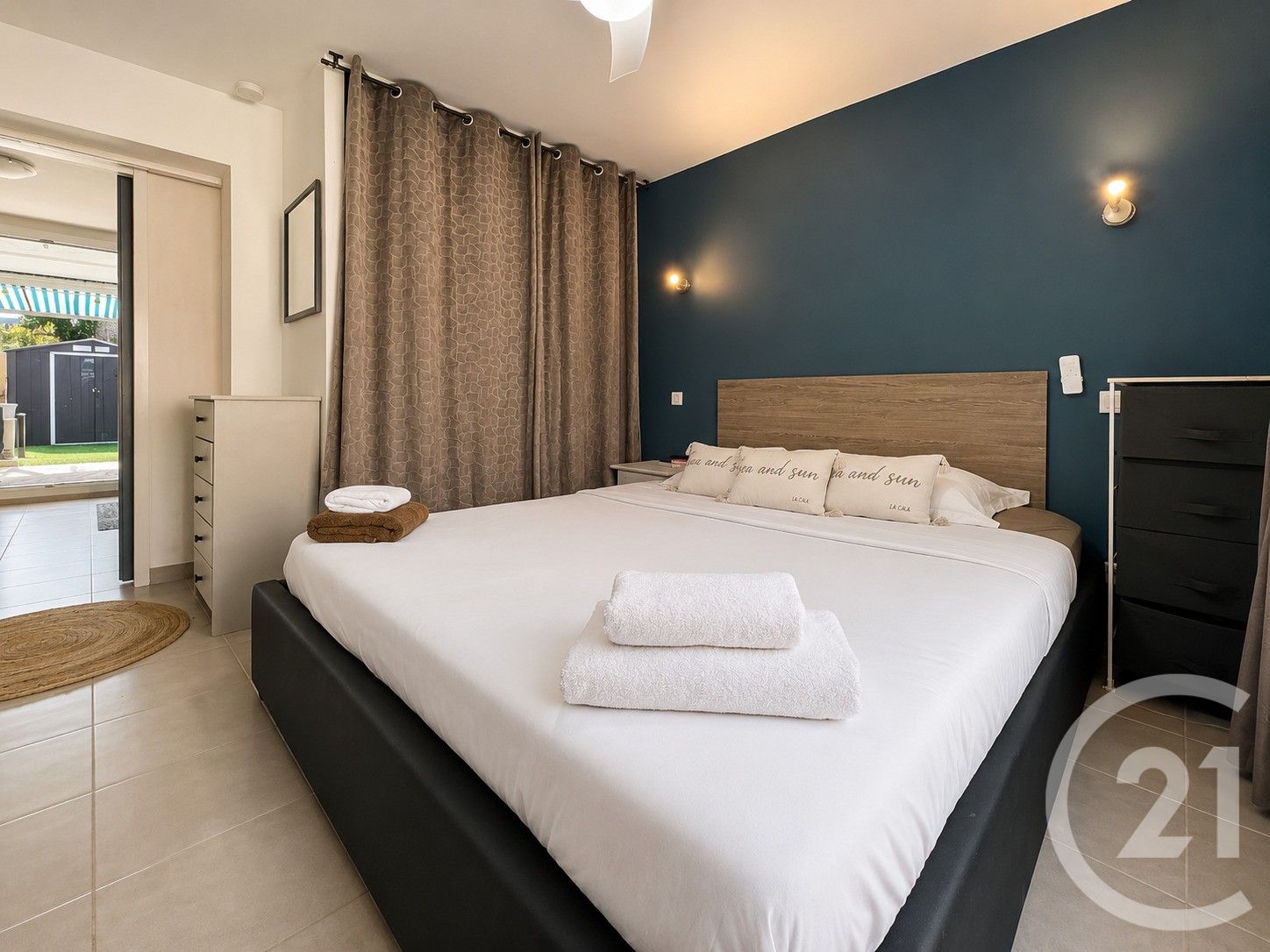 Appartement T2 à vendre - 2 pièces - 21,22 m2 - Calvi - 202 - CORSE — 6