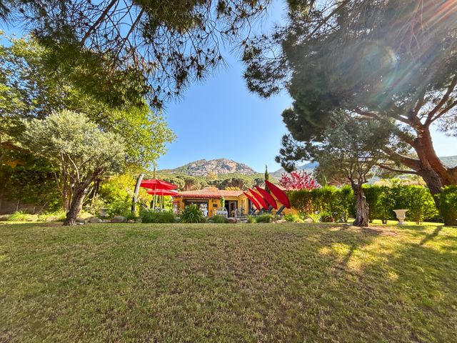 Maison &agrave; vendre - 7 pi&egrave;ces - 215 m2 - Calvi - 202 - CORSE