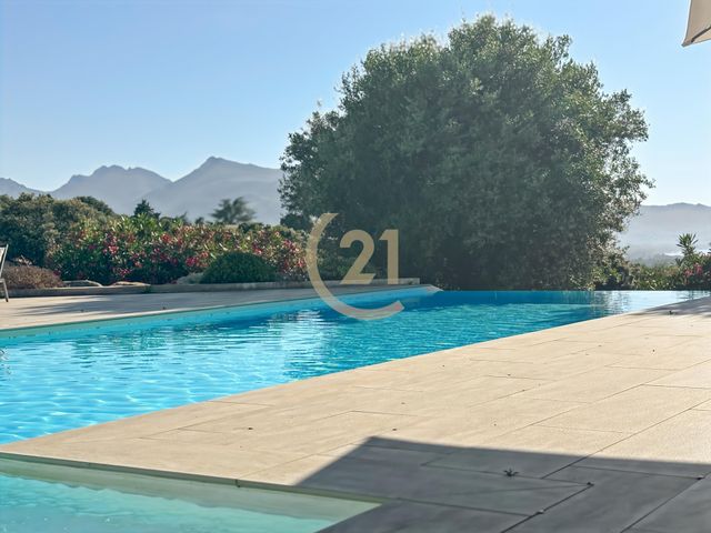 Maison &agrave; vendre - 7 pi&egrave;ces - 378 m2 - Lumio - 202 - CORSE