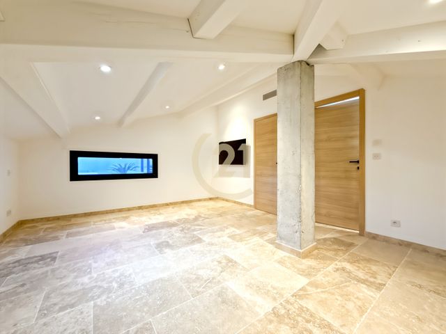 Appartement T5 &agrave; vendre - 5 pi&egrave;ces - 154,62 m2 - Calvi - 202 - CORSE
