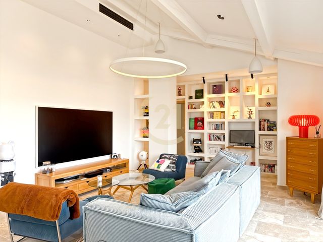 Appartement T5 &agrave; vendre - 5 pi&egrave;ces - 154,62 m2 - Calvi - 202 - CORSE