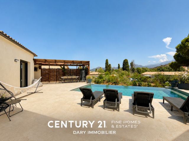 Maison &agrave; vendre - 6 pi&egrave;ces - 183,08 m2 - Calvi - 202 - CORSE