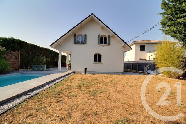 Maison à vendre - 5 pièces - 128 m2 - Pessac - 33 - AQUITAINE