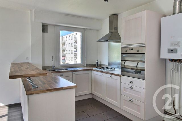 Appartement a louer pessac - 3 pièce(s) - 72 m2 - Surfyn