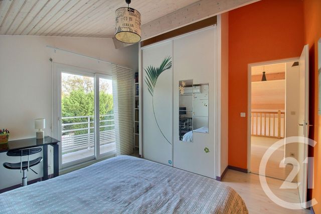 Maison à vendre - 5 pièces - 146 m2 - Pessac - 33 - AQUITAINE