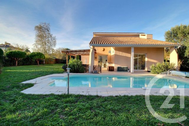 Maison à vendre - 5 pièces - 146 m2 - Pessac - 33 - AQUITAINE