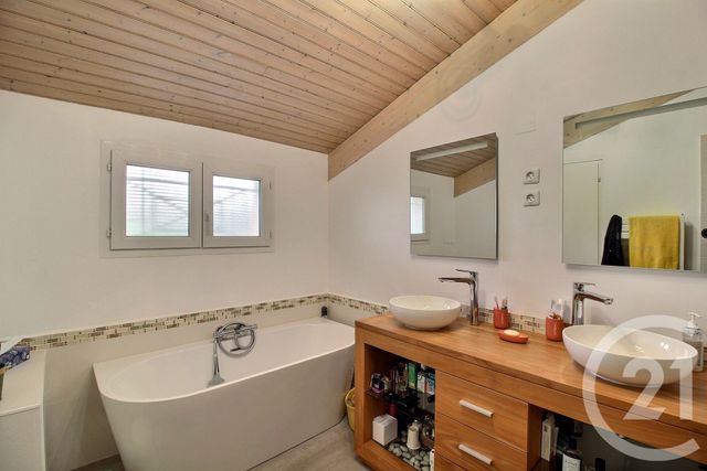 Maison à vendre - 5 pièces - 146 m2 - Pessac - 33 - AQUITAINE