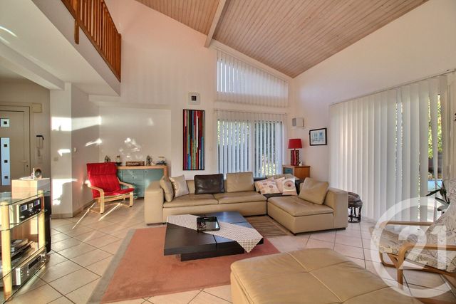 Maison à vendre - 5 pièces - 146 m2 - Pessac - 33 - AQUITAINE