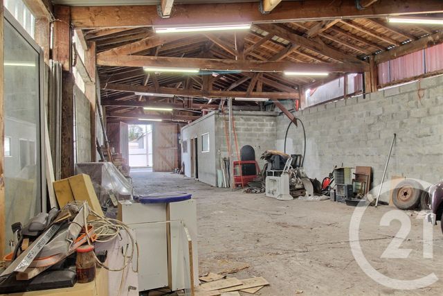 Parking à vendre - 250 m2 - Pessac - 33 - AQUITAINE